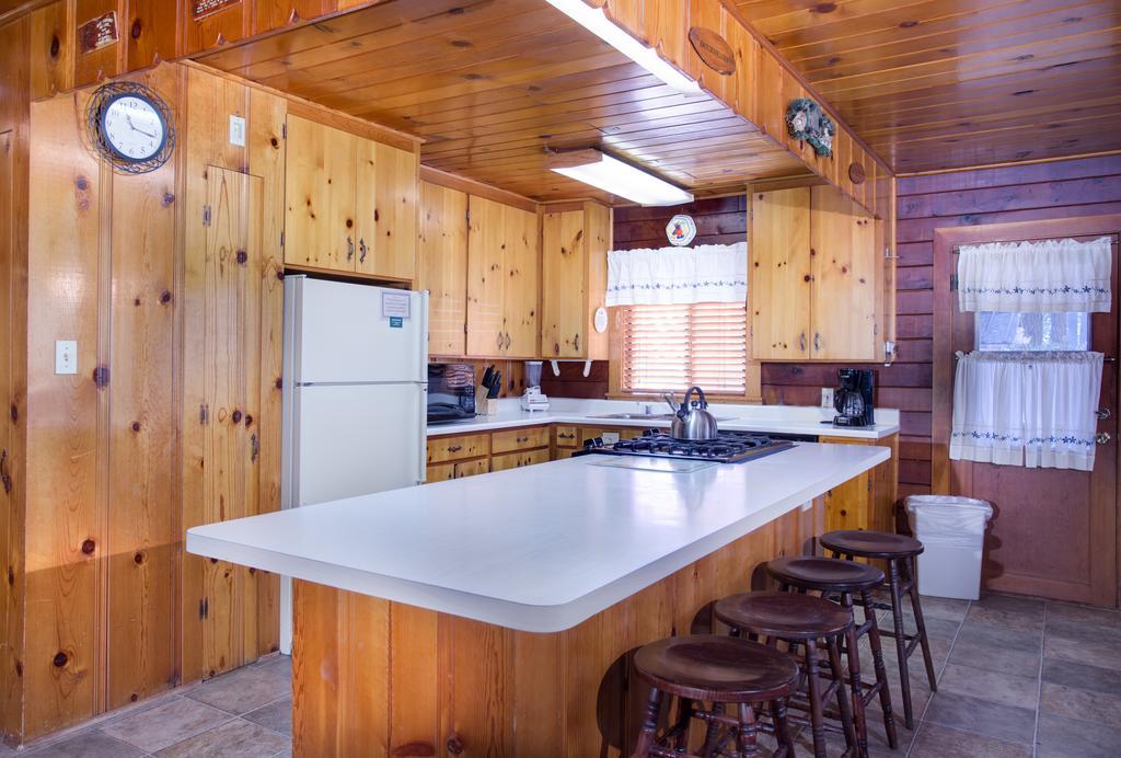 55 Deer Creek Wawona